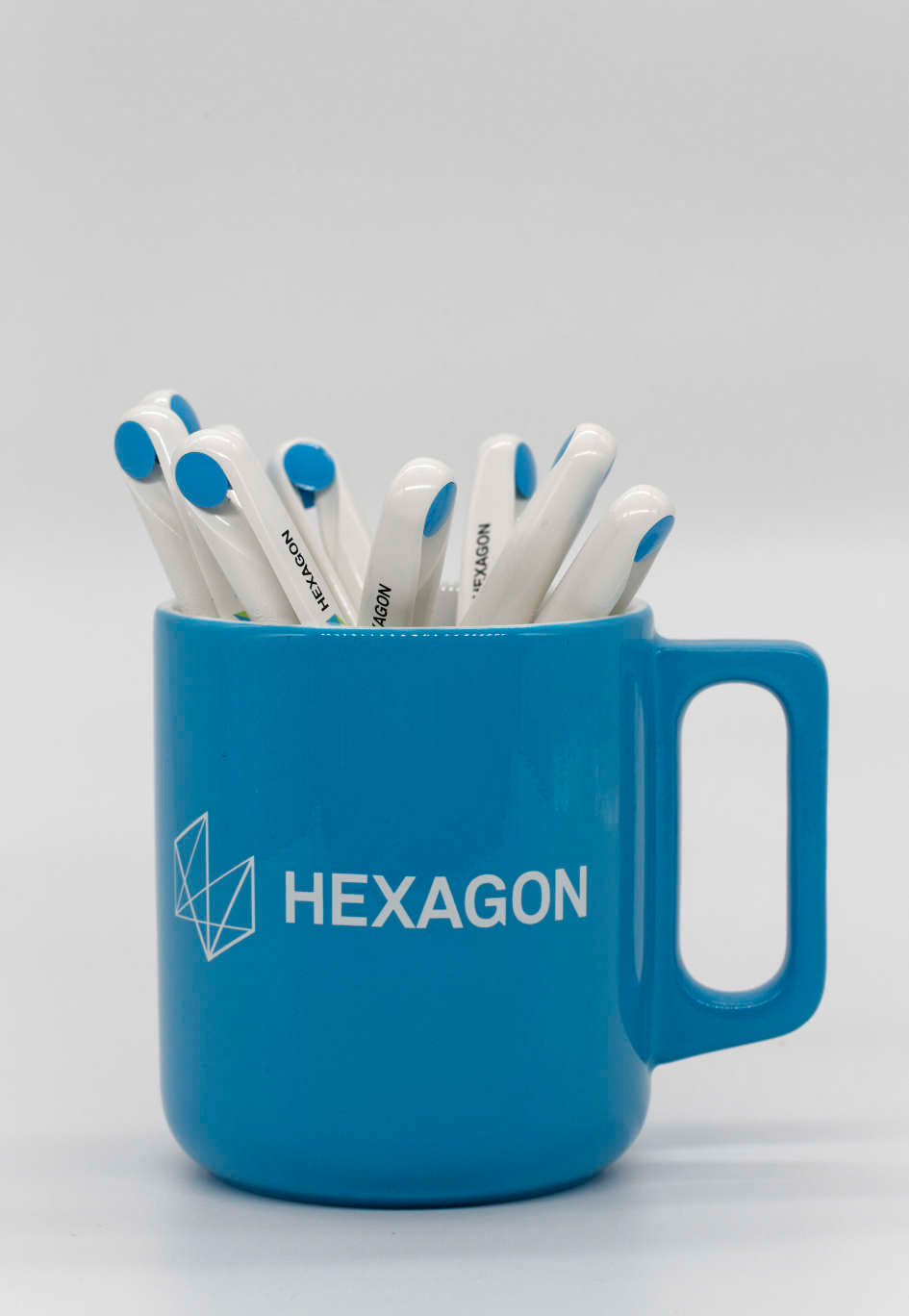Hexagon-Tasse-mit-Kulli